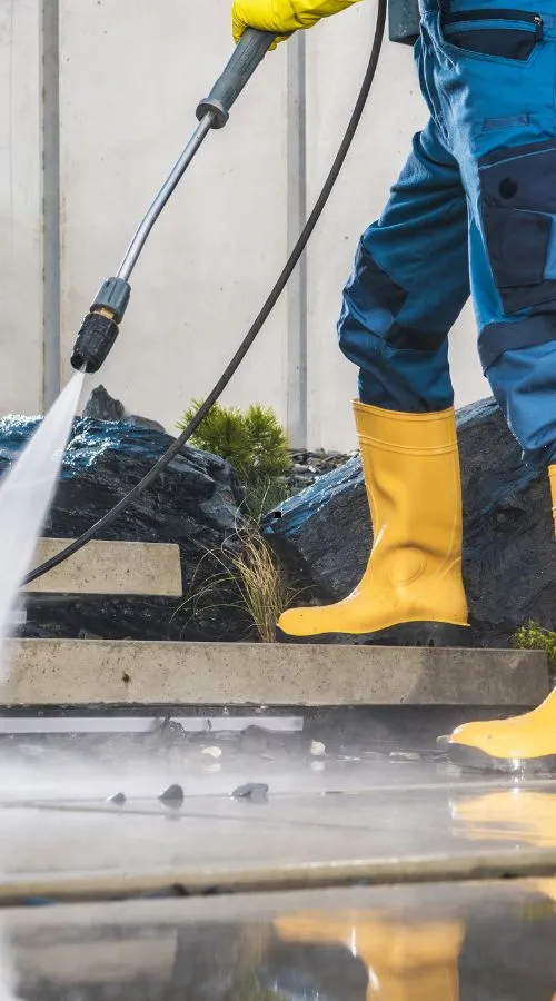 Pressure washing Lakeland FL service restoring home exterior to like-new condition